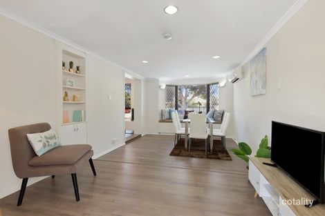 Property photo of 93 Shillington Way Thornlie WA 6108