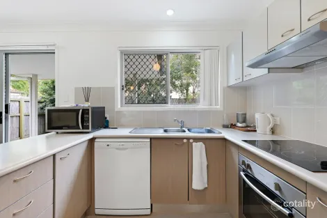 Property photo of 41/131 McAuley Parade Pacific Pines QLD 4211