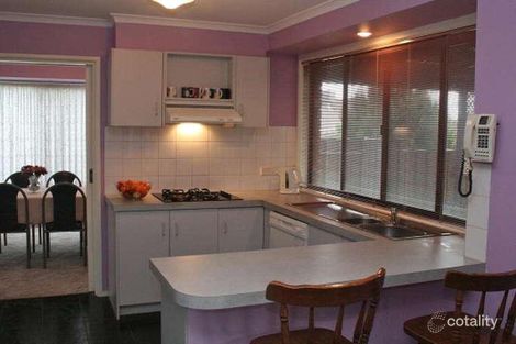 Property photo of 2 Wareham Place Onkaparinga Hills SA 5163