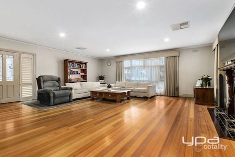 Property photo of 157 Greaves Street North Werribee VIC 3030