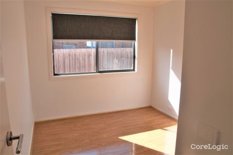 Property photo of 10 Felicity Drive Tarneit VIC 3029