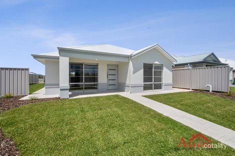 Property photo of 9 Carline Loop Geographe WA 6280