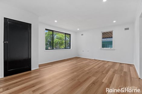 Property photo of 10 Geddes Place Cabramatta West NSW 2166