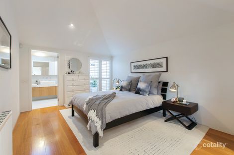 Property photo of 8 Kerferd Place Albert Park VIC 3206