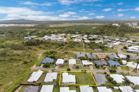 Property photo of 51 Rattray Street Bushland Beach QLD 4818