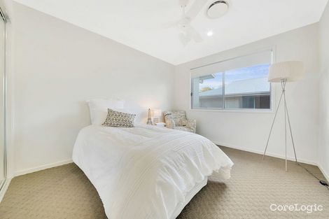 Property photo of 2 Carlsson Place Kirkwood QLD 4680