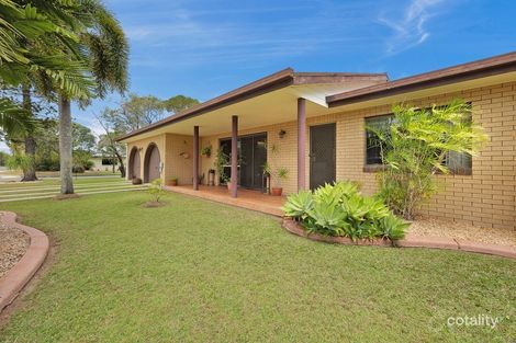 2 Dickens Ave, Ooralea, QLD 4740