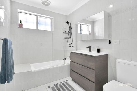 Property photo of 1/7-9 Pemell Lane Newtown NSW 2042