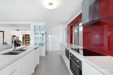 Property photo of 10 Sunset Boulevard Surfers Paradise QLD 4217