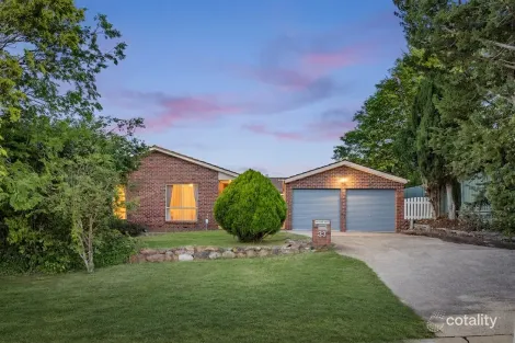 Property photo of 4 Hare Place Bonython ACT 2905