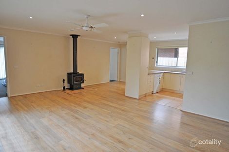 Property photo of 26 Tamara Crescent Inverloch VIC 3996