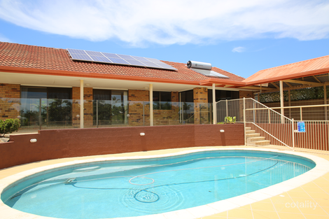 10 Selkirk Ave, Benowa, QLD 4217