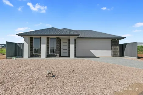 Property photo of 80 Liberator Way Wallaroo SA 5556