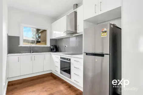 Property photo of 24 Elmgrove Road Salisbury North SA 5108