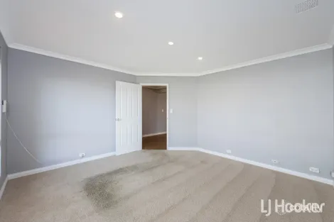 Property photo of 14 Bluerise Cove Falcon WA 6210