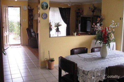 Property photo of 5 Esk Place Kallangur QLD 4503