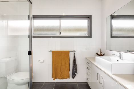 Property photo of 9/26 Andersson Court Highfields QLD 4352