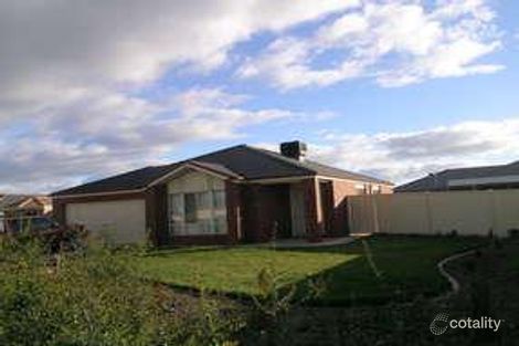 Property photo of 8 Windlass Avenue Mooroopna VIC 3629