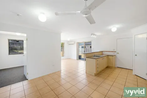 Property photo of 48 Emmadale Drive New Auckland QLD 4680