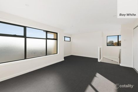 Property photo of 1/280 Grimshaw Street Watsonia North VIC 3087