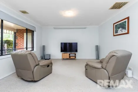 Property photo of 23 Tamar Drive Tatton NSW 2650
