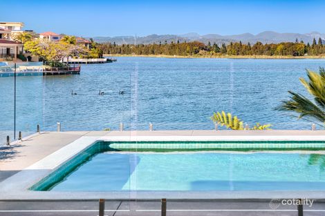 Property photo of 64 Montevideo Drive Clear Island Waters QLD 4226
