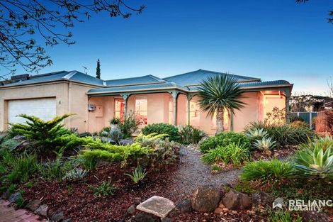 Property photo of 11 Glastonbury Circuit Point Cook VIC 3030