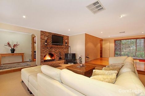 Property photo of 7 Stirling Court Kilsyth VIC 3137