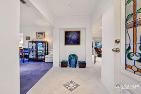 Property photo of 11 Glastonbury Circuit Point Cook VIC 3030