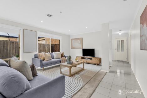 Property photo of 16 Bawden Street Carrum Downs VIC 3201