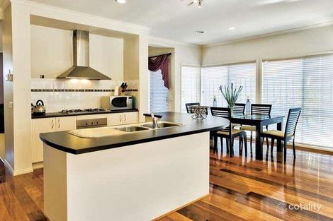 Property photo of 6 Alder Court Gowanbrae VIC 3043