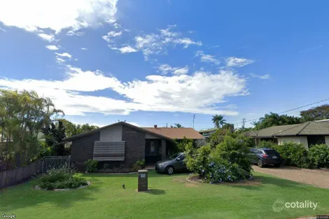 48 Drummond St, Urangan, QLD 4655
