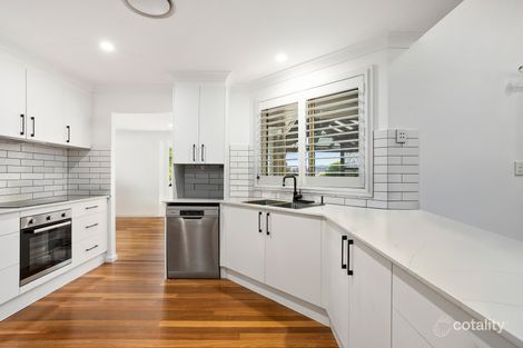 Property photo of 3 The Circuit Shellharbour NSW 2529