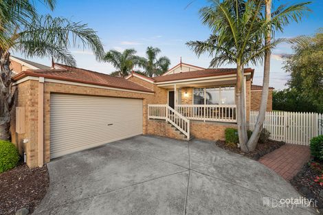 Property photo of 3 Nauru Court Berwick VIC 3806