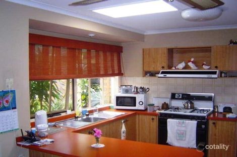 Property photo of 4 Crammond Place Minto NSW 2566
