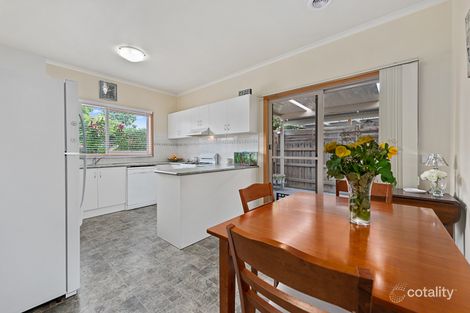 Property photo of 4 Aaron Place Kilsyth VIC 3137