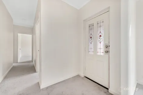 Property photo of 44 Greenbank Grove Hackham West SA 5163