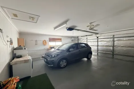 Property photo of 8 One World Drive Redridge QLD 4660