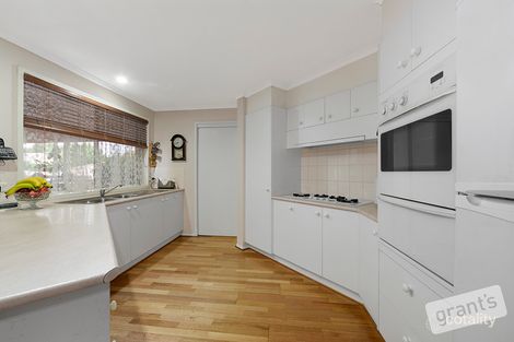 Property photo of 9 Hedgerow Court Narre Warren South VIC 3805