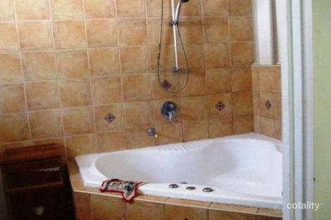 Property photo of 18 Crisps Road Blackrock QLD 4850