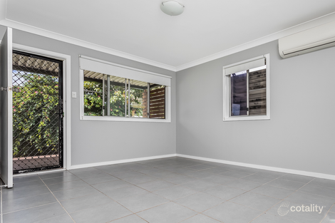 Property photo of 14 Crawford Street Redcliffe QLD 4020