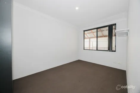 Property photo of 4 Pascal Mews Ridgewood WA 6030