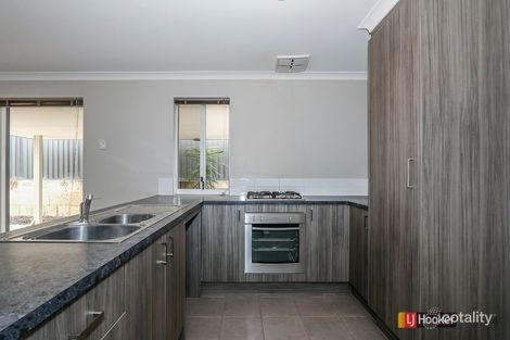 Property photo of 32 Tramontane Approach Dayton WA 6055