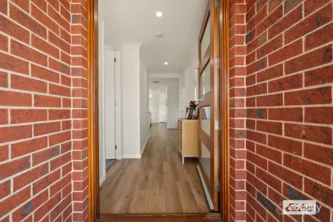 Property photo of 18 Pierson Avenue Leneva VIC 3691