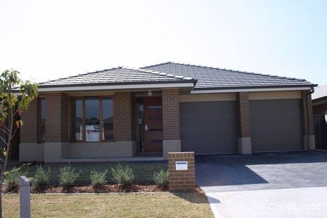 Property photo of 27 Foothills Terrace Glenmore Park NSW 2745