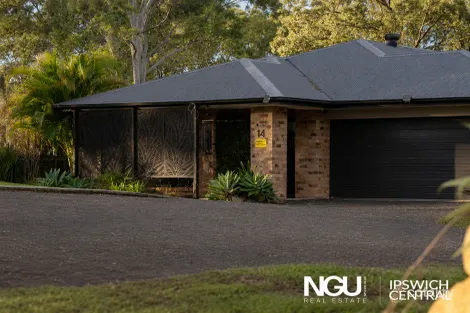 Property photo of 14 Bendemeer Street Karalee QLD 4306