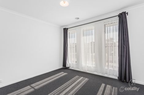 Property photo of 59 Jindalee Way Werribee VIC 3030