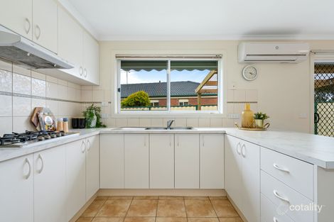 Property photo of 3 Landscape Close Gisborne VIC 3437