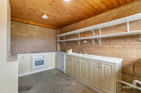 Property photo of 53 Shirley Street Altona Meadows VIC 3028