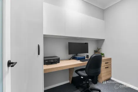 Property photo of 53 Carinya Crescent Narrawallee NSW 2539